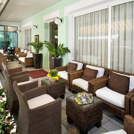 Hotel Ferrara Cattolica Dış mekan fotoğraf