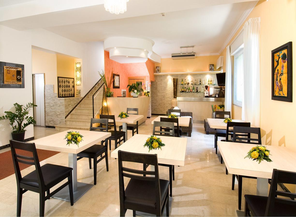 Hotel Ferrara Cattolica Dış mekan fotoğraf
